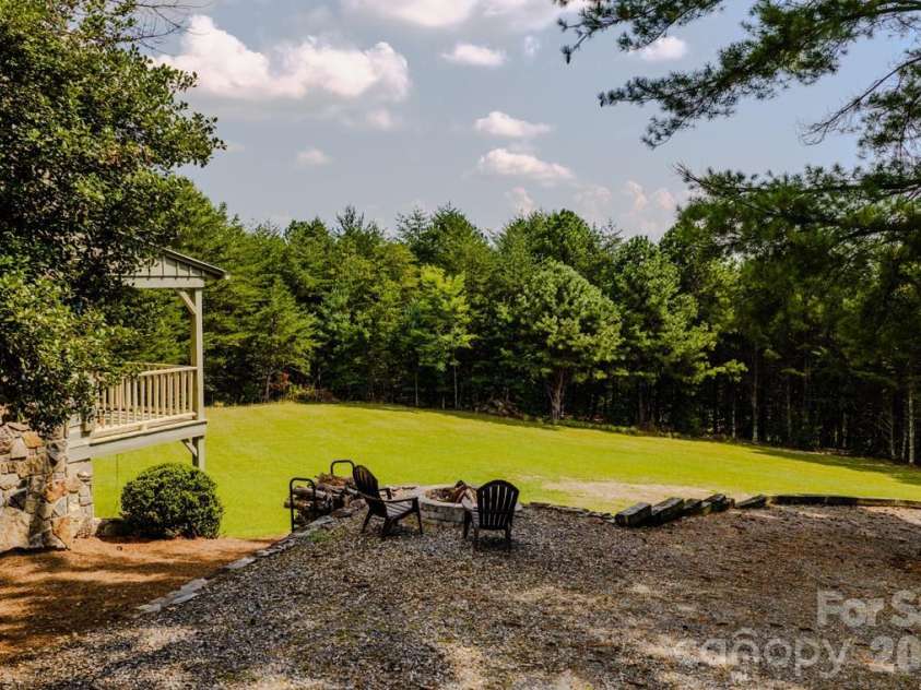 996 Overland Trail, Hays, NC 28635.  MLS# CAR4428055, YatesRealty ID 52810. 