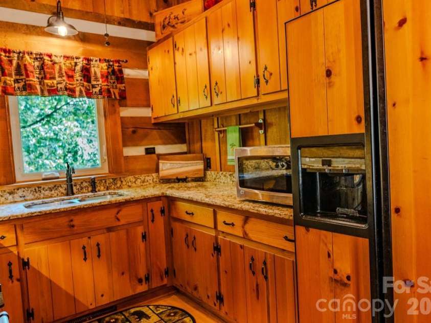 996 Overland Trail, Hays, NC 28635.  MLS# CAR4428055, YatesRealty ID 52810. 