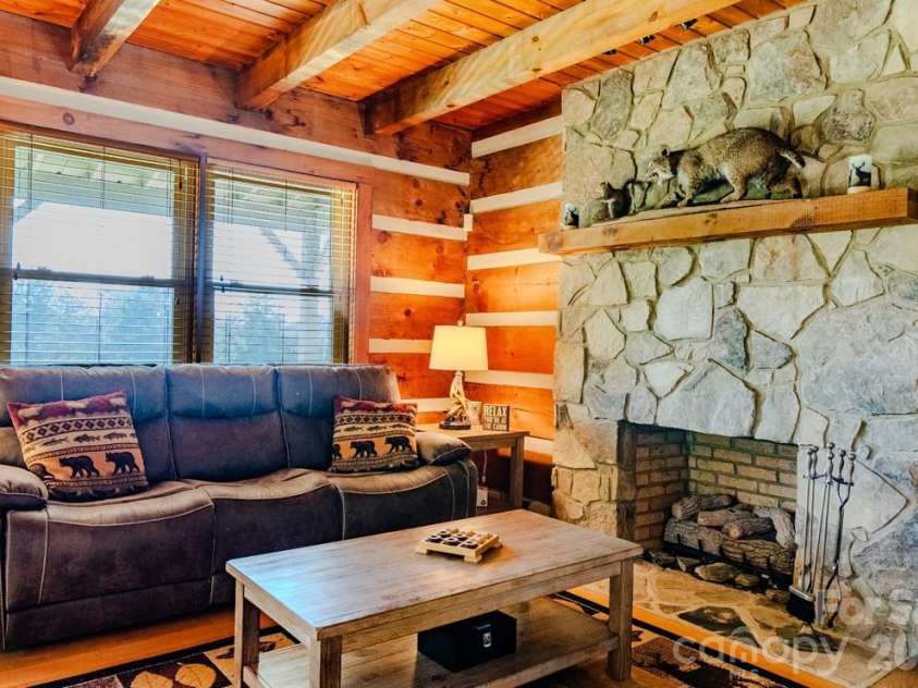 996 Overland Trail, Hays, NC 28635.  MLS# CAR4428055, YatesRealty ID 52810. 