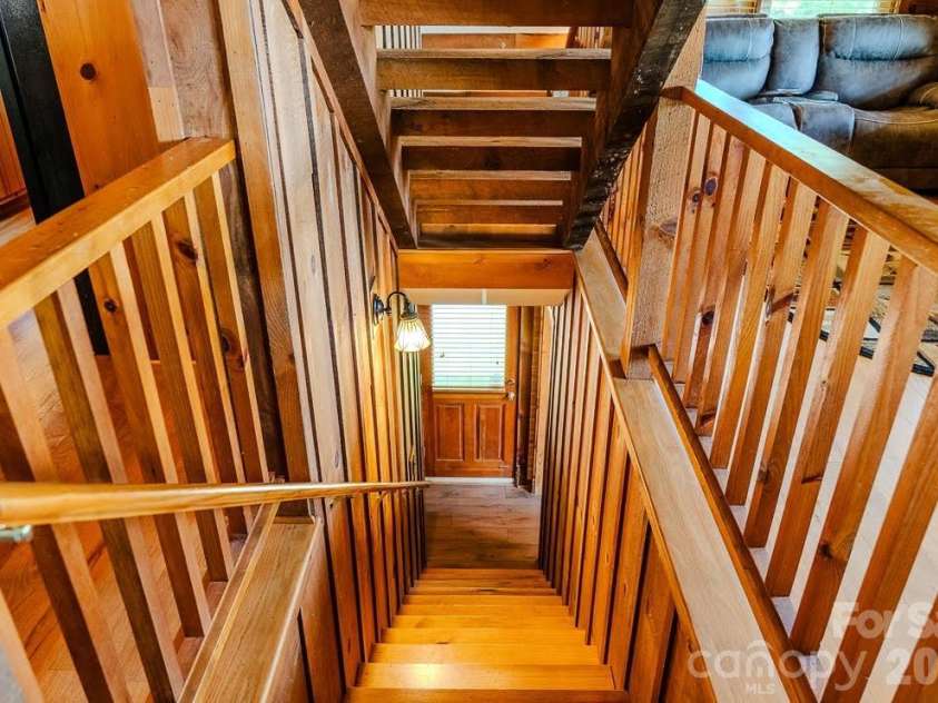 996 Overland Trail, Hays, NC 28635.  MLS# CAR4428055, YatesRealty ID 52810. 