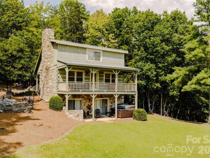 996 Overland Trail, Hays, NC 28635.  MLS# CAR4428055, YatesRealty ID 52810. 