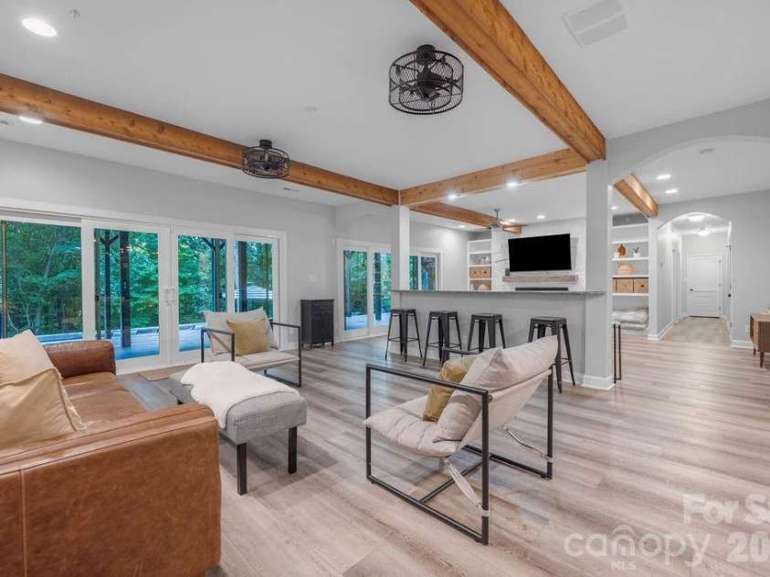 3525 Windbluff Drive, Charlotte, NC 28277.  MLS# CAR4428020, YatesRealty ID 52811. Basement