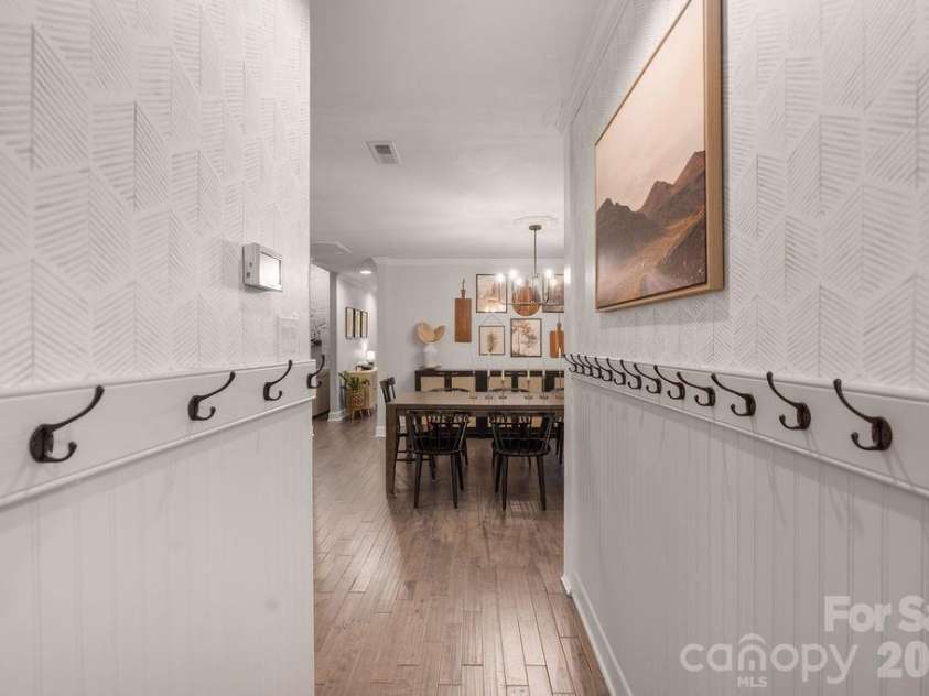 3525 Windbluff Drive, Charlotte, NC 28277.  MLS# CAR4428020, YatesRealty ID 52811. Drop Zone