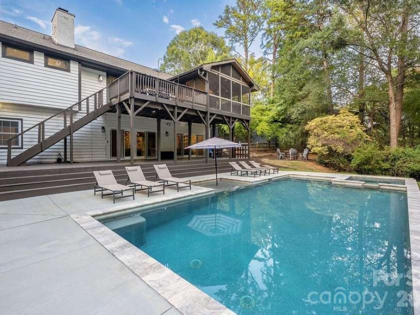 3525 Windbluff Drive, Charlotte, NC 28277.  MLS# CAR4428020, YatesRealty ID 52811. Pool