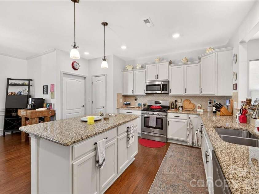 744 Bearcamp Way, Fort Mill, SC 29715.  MLS# CAR4425396, YatesRealty ID 52815. 