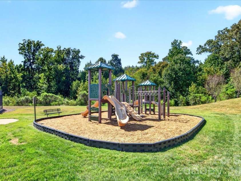 744 Bearcamp Way, Fort Mill, SC 29715.  MLS# CAR4425396, YatesRealty ID 52815. 