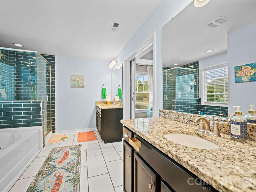 2365 Seagull Drive, Denver, NC 28037.  MLS# CAR4428307, YatesRealty ID 52819. 