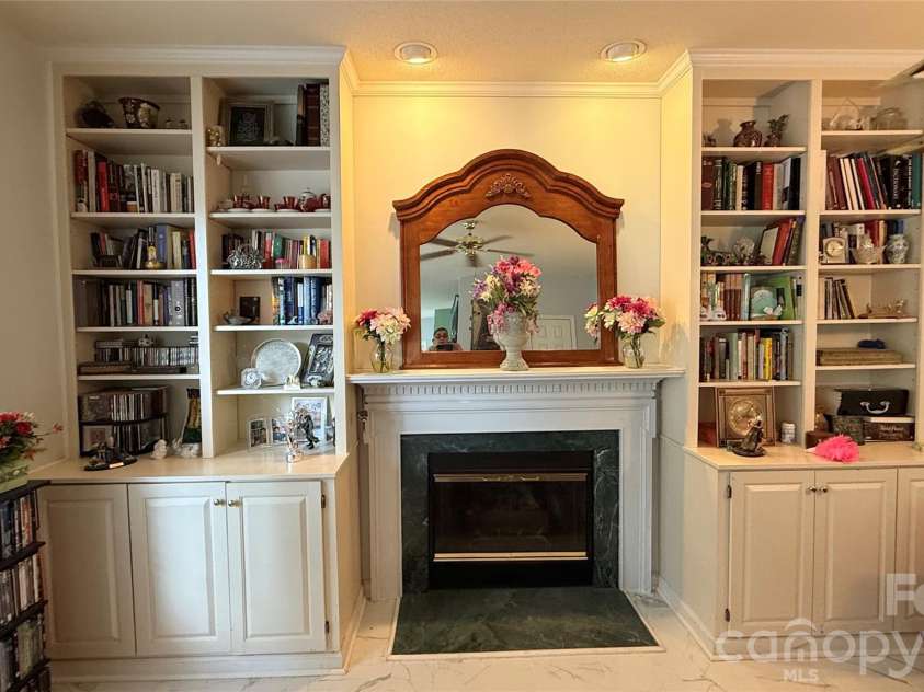 2836 Pickering Road, Greensboro, NC 27407.  MLS# CAR4275274, YatesRealty ID 5282. Den with built ins