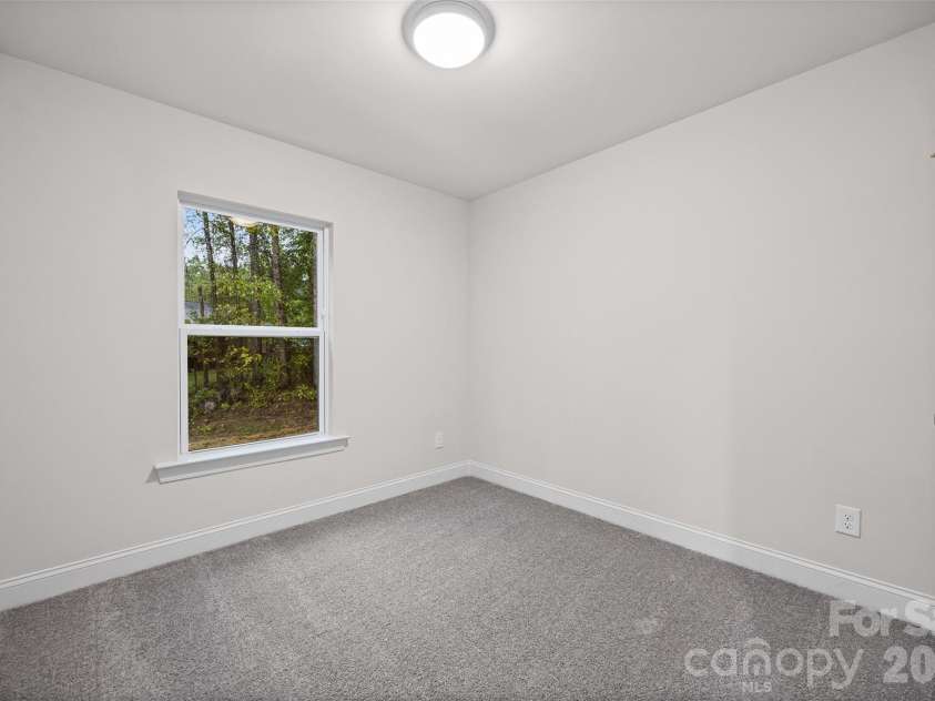 610 Lewis Street, Dallas, NC 28034.  MLS# CAR4428302, YatesRealty ID 52822. 