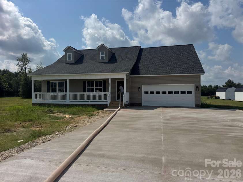 121 Mason Tanner Court, Rock Hill, SC 29730.  MLS# CAR4428313, YatesRealty ID 52826. 