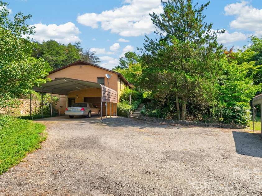 3175 Lynn Mountain Road, Vale, NC 28168.  MLS# CAR4428329, YatesRealty ID 52830. 