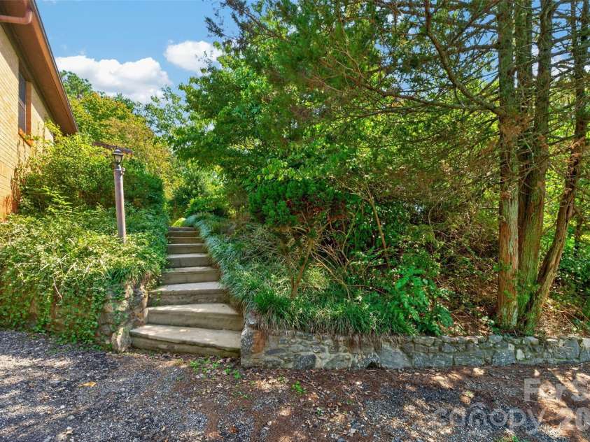3175 Lynn Mountain Road, Vale, NC 28168.  MLS# CAR4428329, YatesRealty ID 52830. 