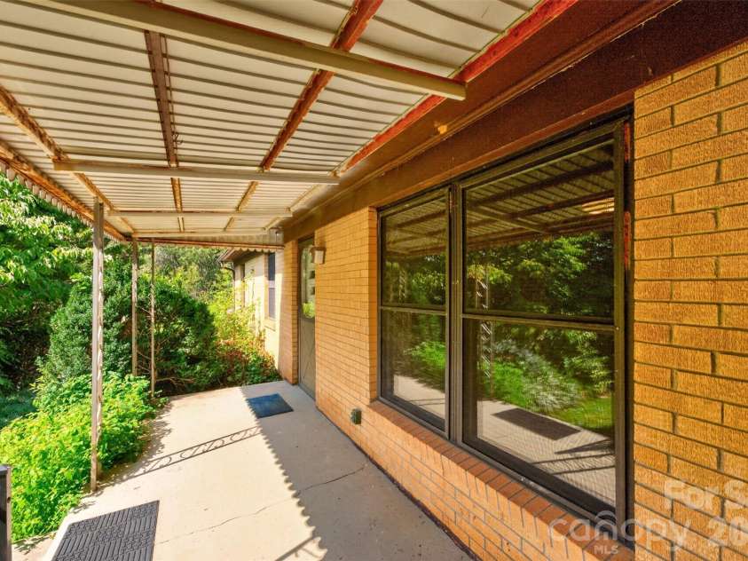 3175 Lynn Mountain Road, Vale, NC 28168.  MLS# CAR4428329, YatesRealty ID 52830. 