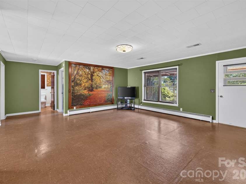 3175 Lynn Mountain Road, Vale, NC 28168.  MLS# CAR4428329, YatesRealty ID 52830. 