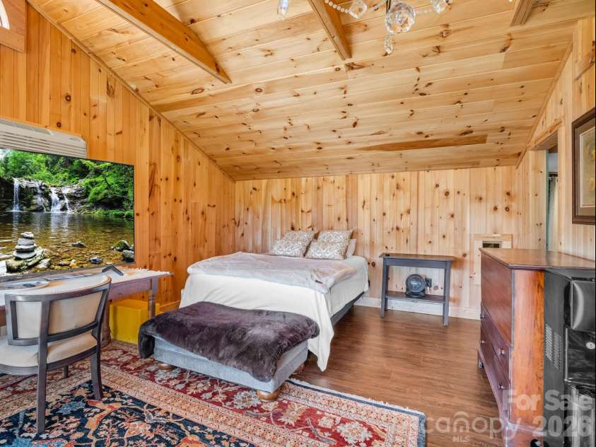 203 Victory Pass Lane, Rutherfordton, NC 28139.  MLS# CAR4422157, YatesRealty ID 52834. 