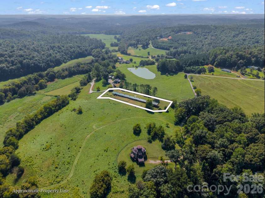 203 Victory Pass Lane, Rutherfordton, NC 28139.  MLS# CAR4422157, YatesRealty ID 52834. 