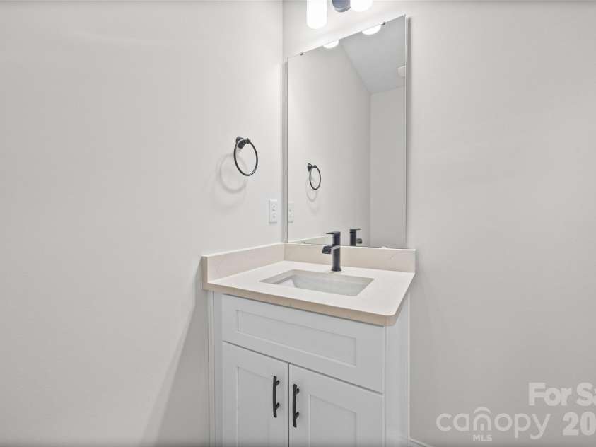 600 Lewis Street, Dallas, NC 28034.  MLS# CAR4428347, YatesRealty ID 52835. 