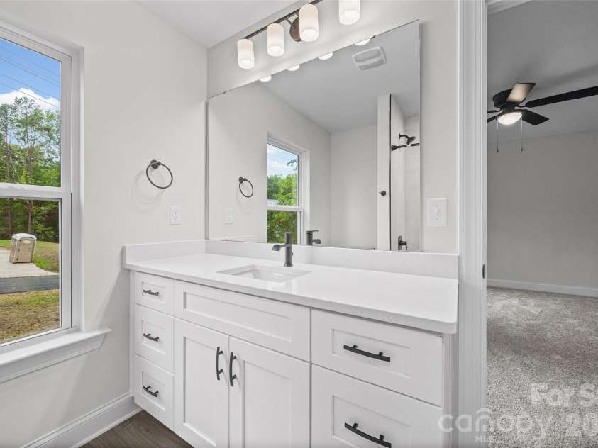 600 Lewis Street, Dallas, NC 28034.  MLS# CAR4428347, YatesRealty ID 52835. 