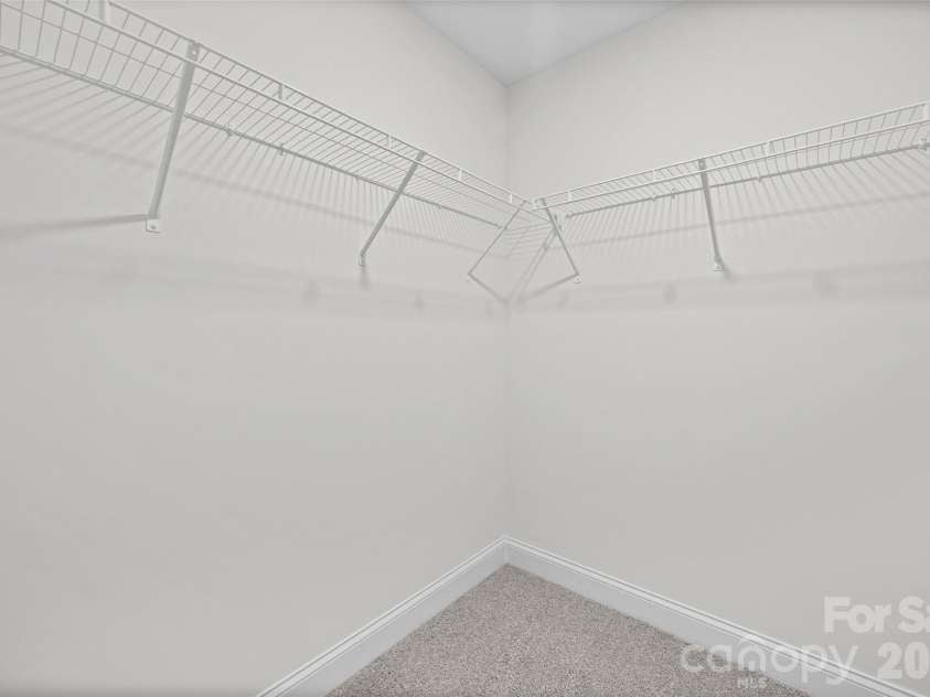 600 Lewis Street, Dallas, NC 28034.  MLS# CAR4428347, YatesRealty ID 52835. 