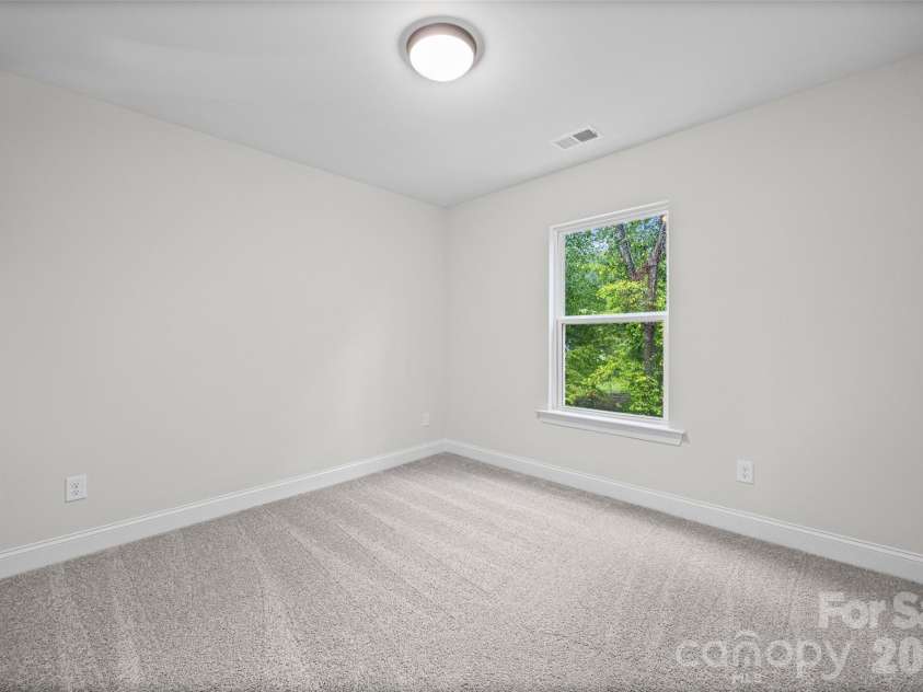 600 Lewis Street, Dallas, NC 28034.  MLS# CAR4428347, YatesRealty ID 52835. 
