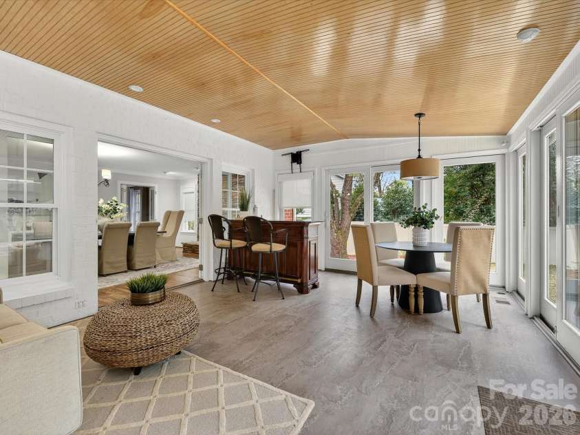 6344 Dovefield Road, Charlotte, NC 28277.  MLS# CAR4357044, YatesRealty ID 5284. Sunroom