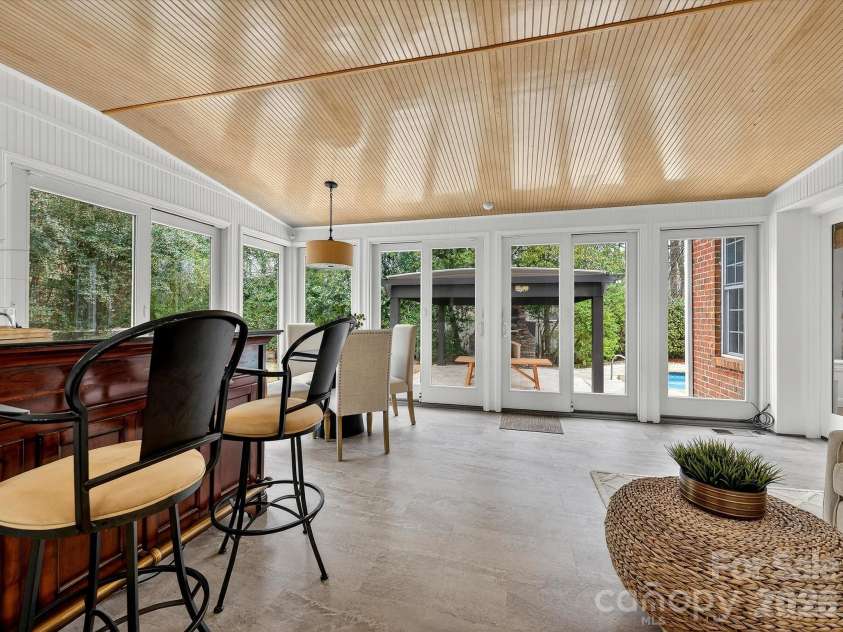 6344 Dovefield Road, Charlotte, NC 28277.  MLS# CAR4357044, YatesRealty ID 5284. Sunroom