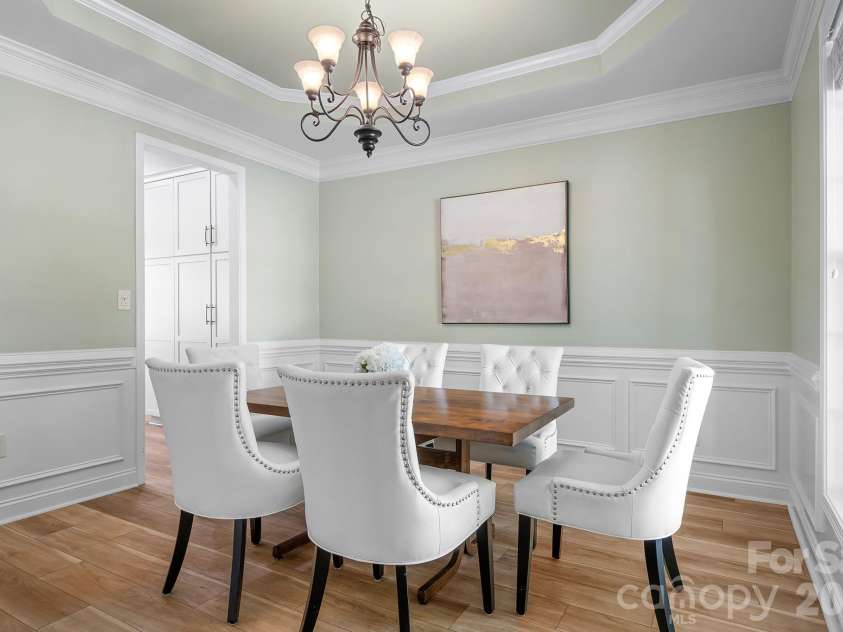 121 Middleton Place, Mooresville, NC 28117.  MLS# CAR4427806, YatesRealty ID 52842. Dining Room