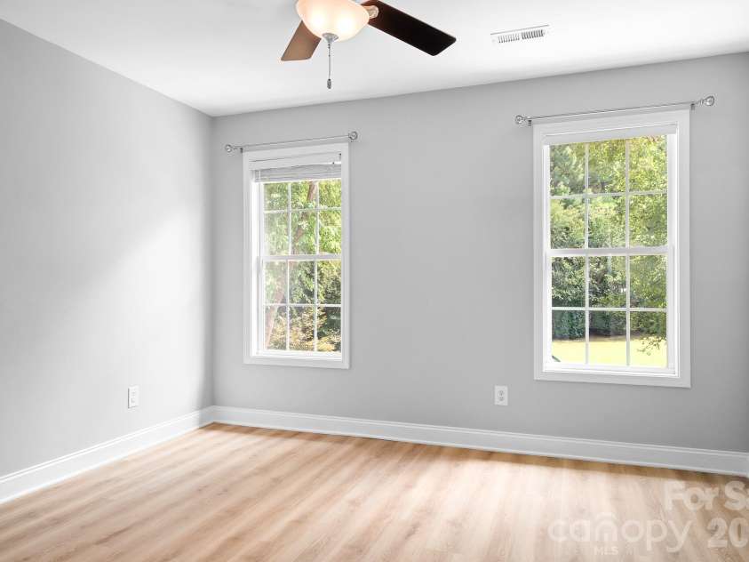 121 Middleton Place, Mooresville, NC 28117.  MLS# CAR4427806, YatesRealty ID 52842. Secondary Bedroom 2