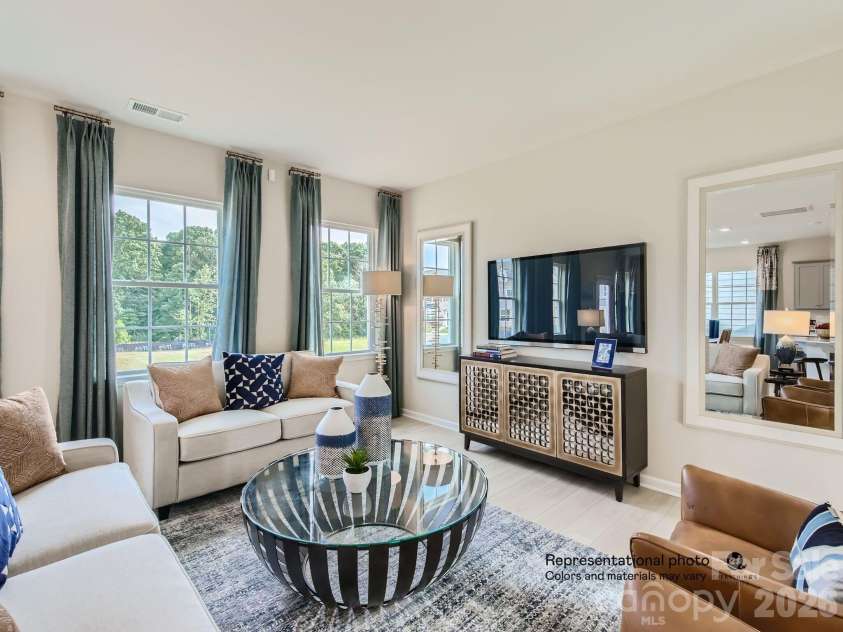 1644 Swallow Tail Drive, Belmont, NC 28012.  MLS# CAR4428350, YatesRealty ID 52849. 