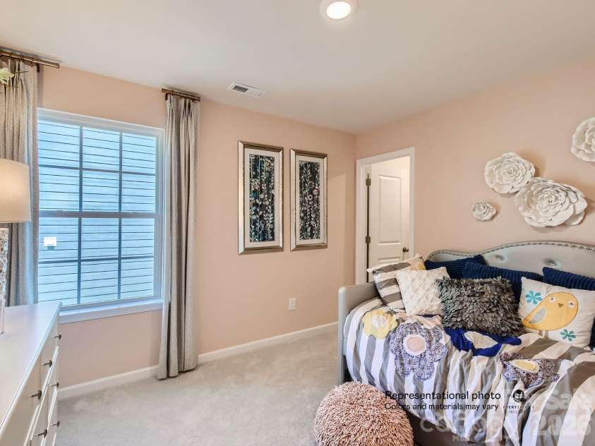 1644 Swallow Tail Drive, Belmont, NC 28012.  MLS# CAR4428350, YatesRealty ID 52849. 