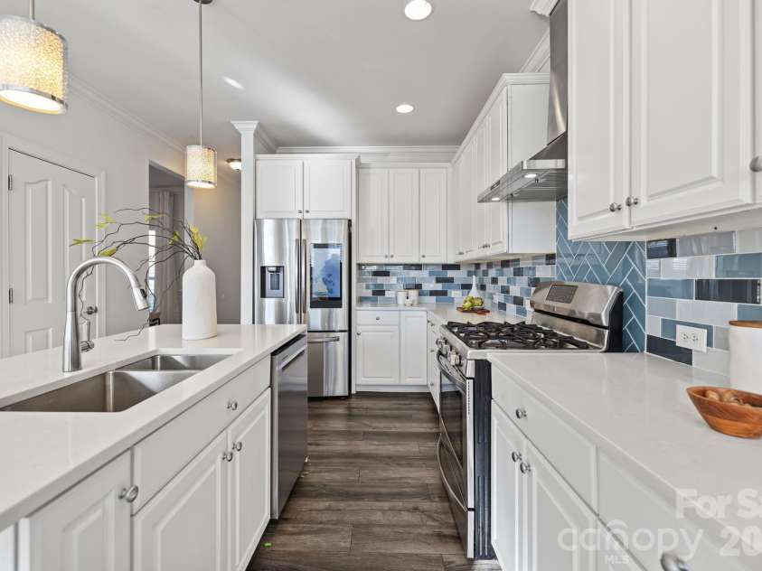 13803 Daltrey Lane, Charlotte, NC 28277.  MLS# CAR4357515, YatesRealty ID 5285. 