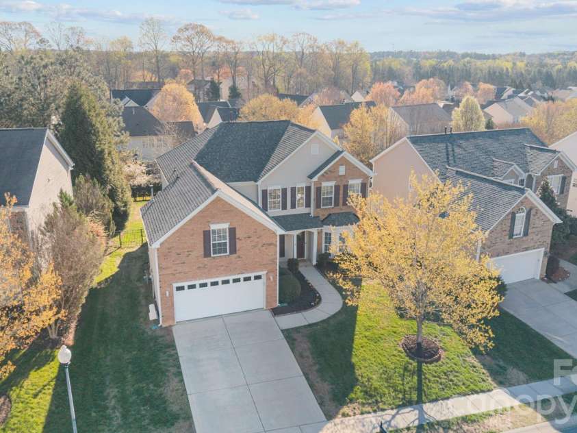 13803 Daltrey Lane, Charlotte, NC 28277.  MLS# CAR4357515, YatesRealty ID 5285. 