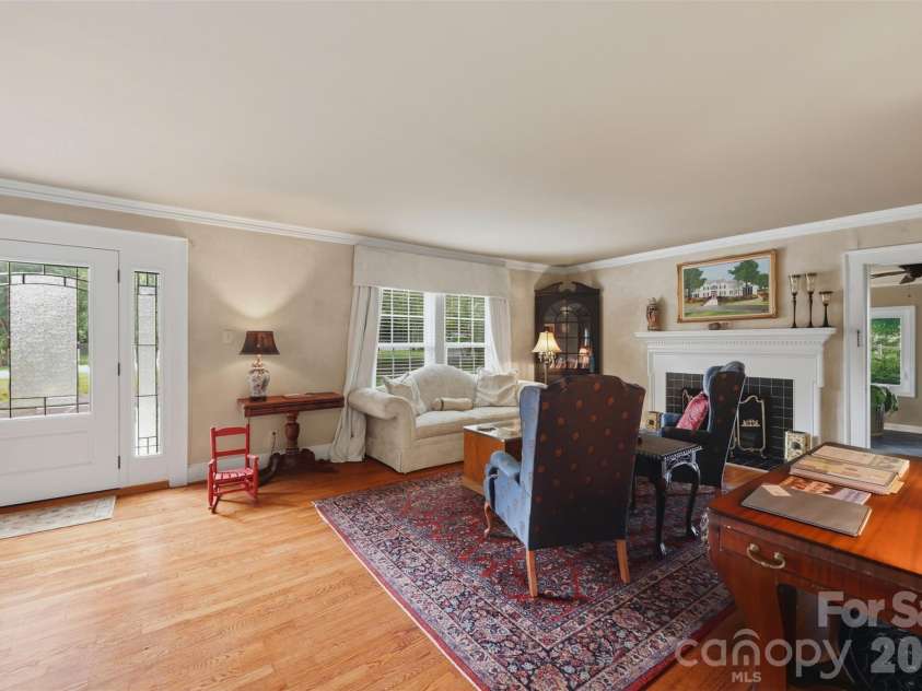 1670 Southwest Boulevard, Newton, NC 28658.  MLS# CAR4401176, YatesRealty ID 52855. 