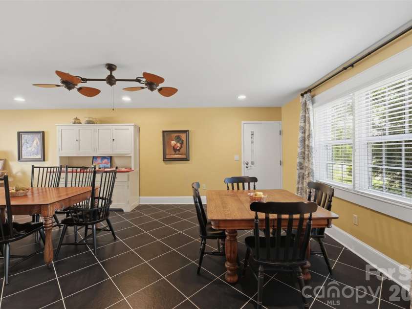 1670 Southwest Boulevard, Newton, NC 28658.  MLS# CAR4401176, YatesRealty ID 52855. 