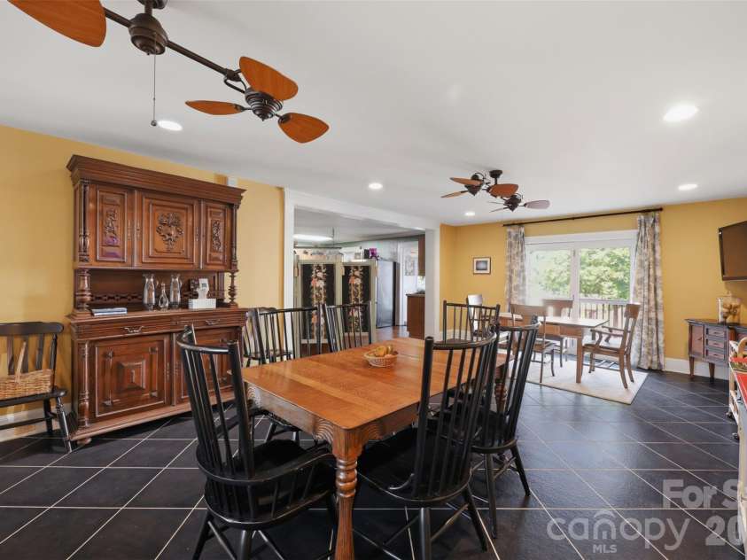 1670 Southwest Boulevard, Newton, NC 28658.  MLS# CAR4401176, YatesRealty ID 52855. 