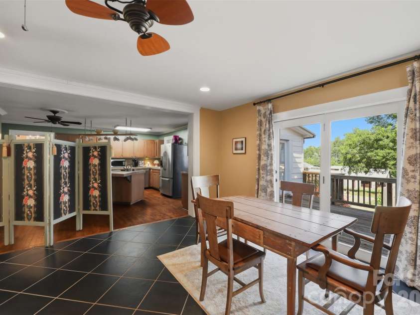 1670 Southwest Boulevard, Newton, NC 28658.  MLS# CAR4401176, YatesRealty ID 52855. 