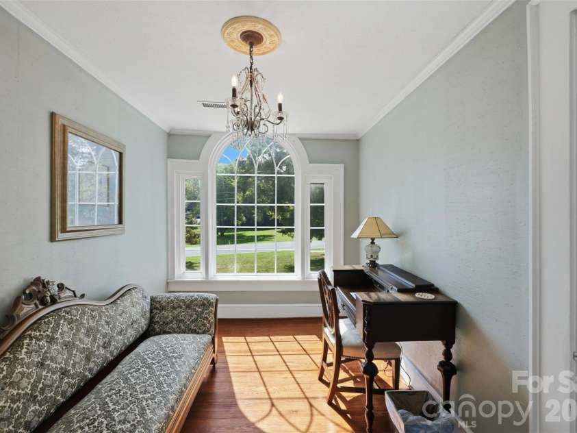 1670 Southwest Boulevard, Newton, NC 28658.  MLS# CAR4401176, YatesRealty ID 52855. 