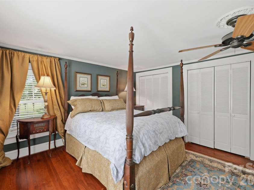 1670 Southwest Boulevard, Newton, NC 28658.  MLS# CAR4401176, YatesRealty ID 52855. 
