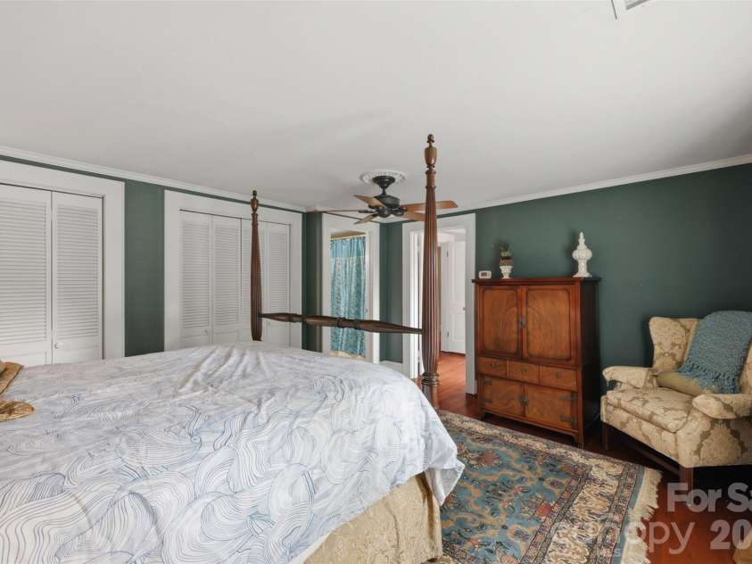 1670 Southwest Boulevard, Newton, NC 28658.  MLS# CAR4401176, YatesRealty ID 52855. 