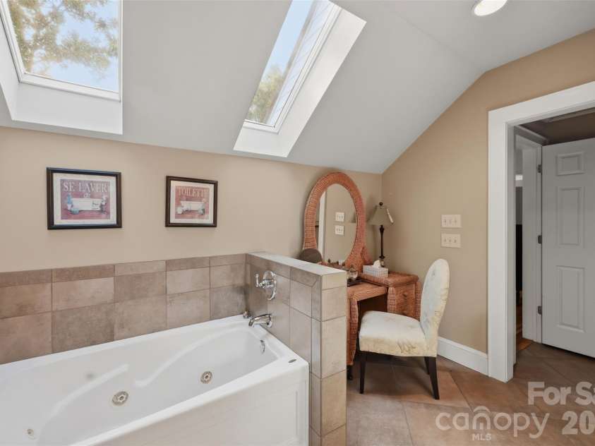 1670 Southwest Boulevard, Newton, NC 28658.  MLS# CAR4401176, YatesRealty ID 52855. 