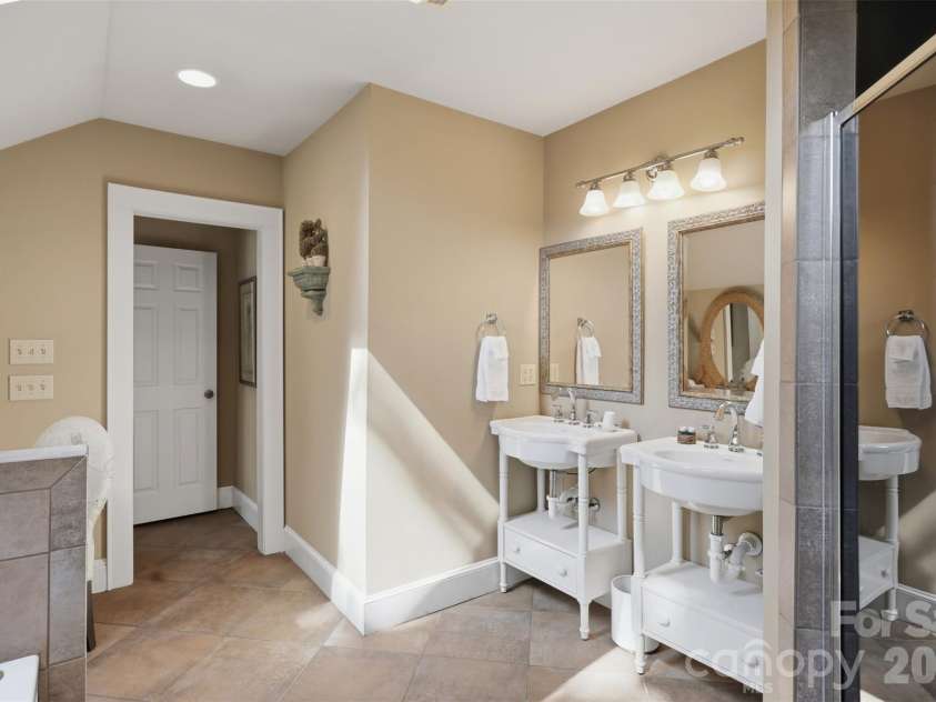 1670 Southwest Boulevard, Newton, NC 28658.  MLS# CAR4401176, YatesRealty ID 52855. 