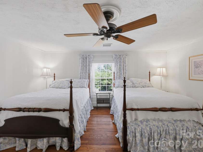 1670 Southwest Boulevard, Newton, NC 28658.  MLS# CAR4401176, YatesRealty ID 52855. 