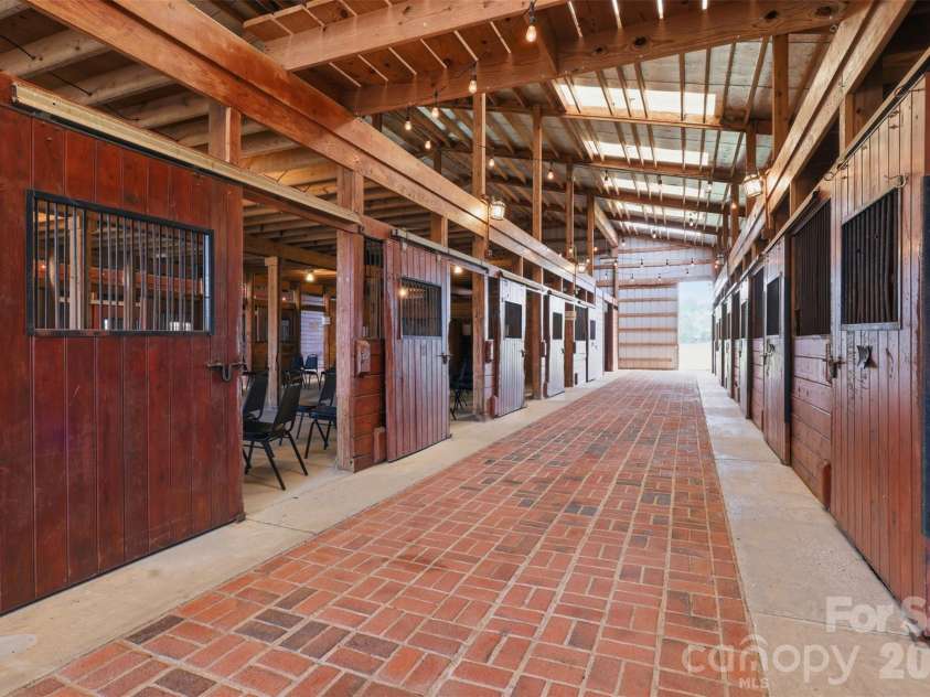 1670 Southwest Boulevard, Newton, NC 28658.  MLS# CAR4401176, YatesRealty ID 52855. Barn