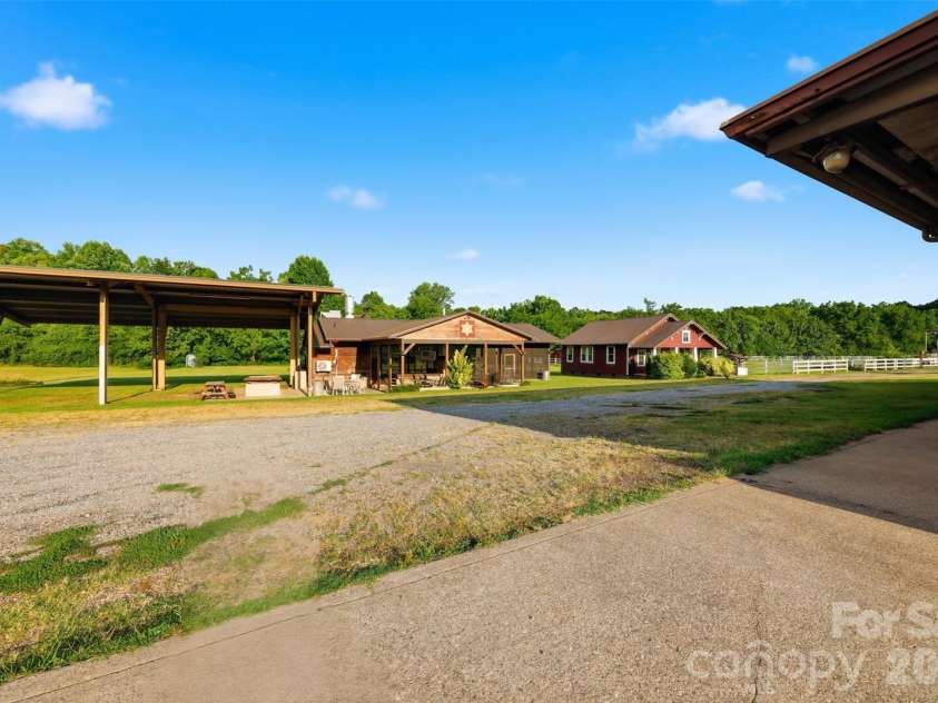 1670 Southwest Boulevard, Newton, NC 28658.  MLS# CAR4401176, YatesRealty ID 52855. Pole Barns