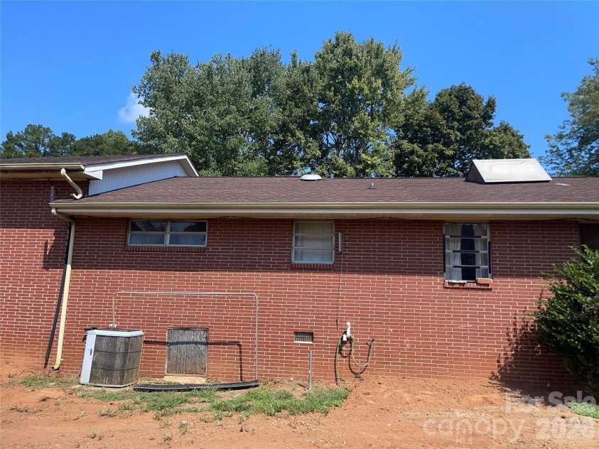 6345 Woodleaf Road, Woodleaf, NC 27054.  MLS# CAR4427307, YatesRealty ID 52856. 