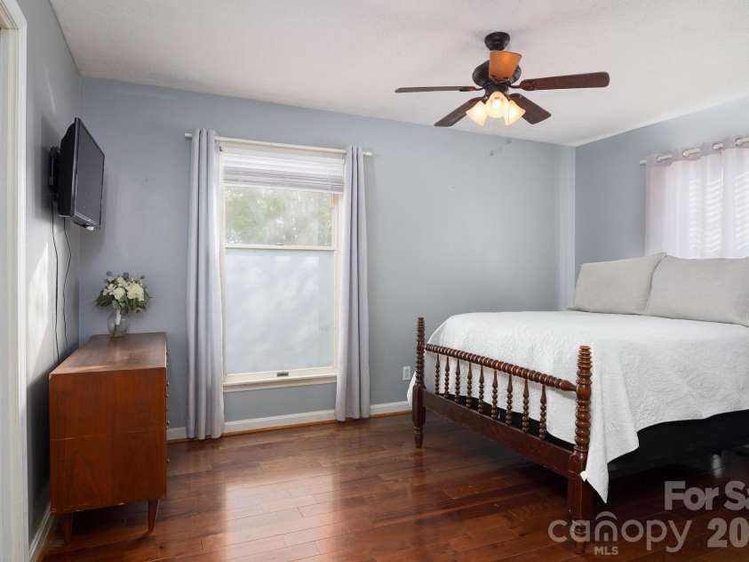 3910 Fallston Road, Shelby, NC 28150.  MLS# CAR4427337, YatesRealty ID 52858. Bright and beautiful primary bedroom