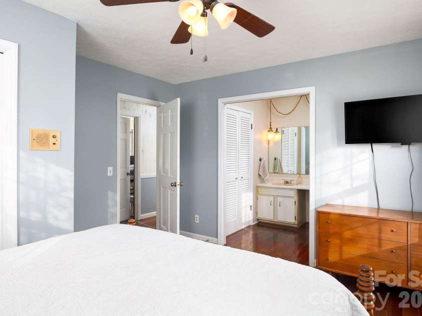 3910 Fallston Road, Shelby, NC 28150.  MLS# CAR4427337, YatesRealty ID 52858. TWO closets in this primary bedroom!