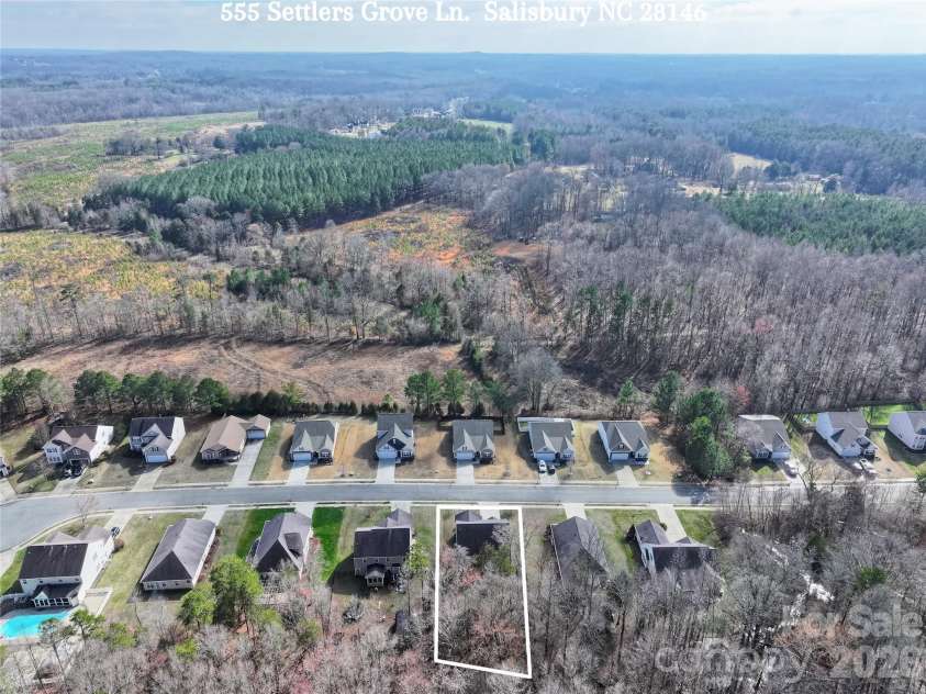 555 Settlers Grove Lane, Salisbury, NC 28146.  MLS# CAR4351216, YatesRealty ID 5286. 