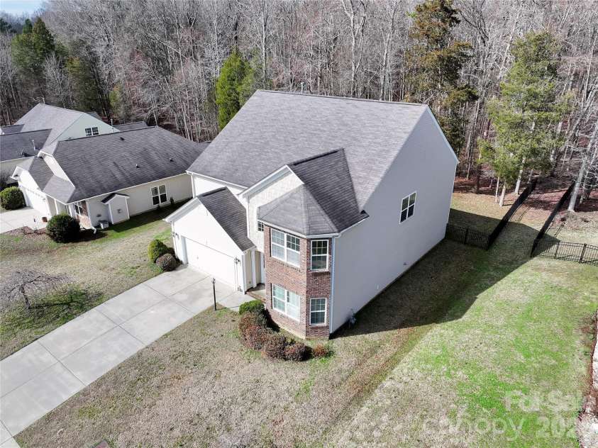 555 Settlers Grove Lane, Salisbury, NC 28146.  MLS# CAR4351216, YatesRealty ID 5286. 