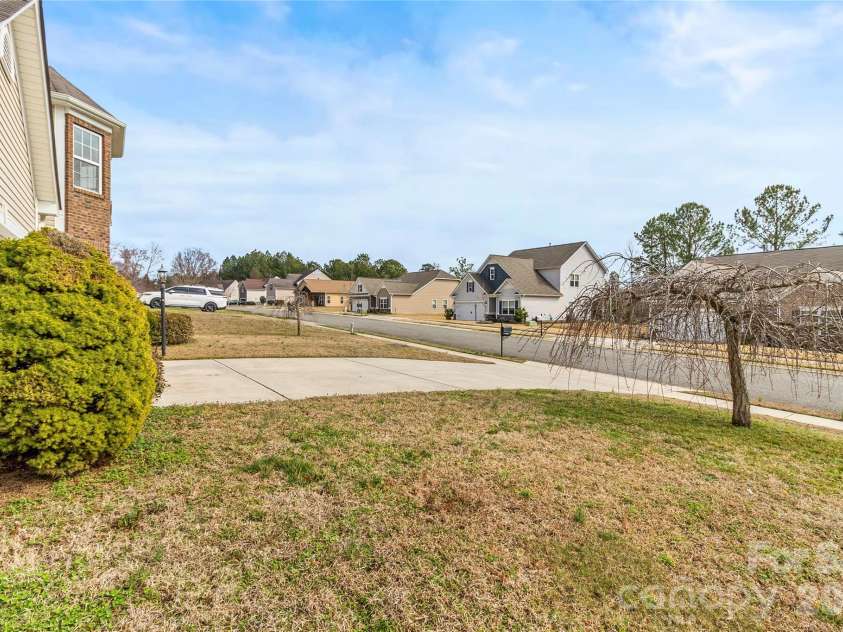 555 Settlers Grove Lane, Salisbury, NC 28146.  MLS# CAR4351216, YatesRealty ID 5286. 